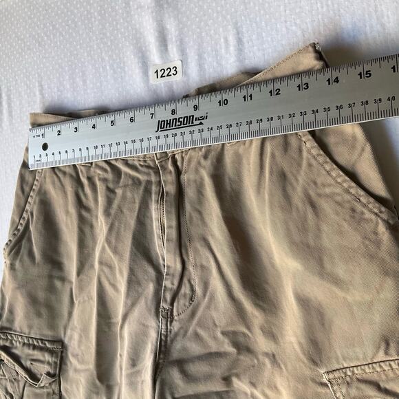 Arizona Jeans Company Men’s Cargo Khaki Shorts Size 29,Natural Beige,Big Pockets - Picture 2 of 9